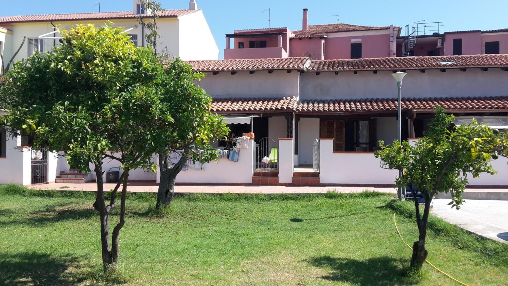 Appartamento Centralissimo In San Teodoro San Teodoro  Exterior photo