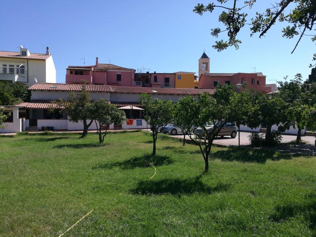 Appartamento Centralissimo In San Teodoro San Teodoro  Exterior photo